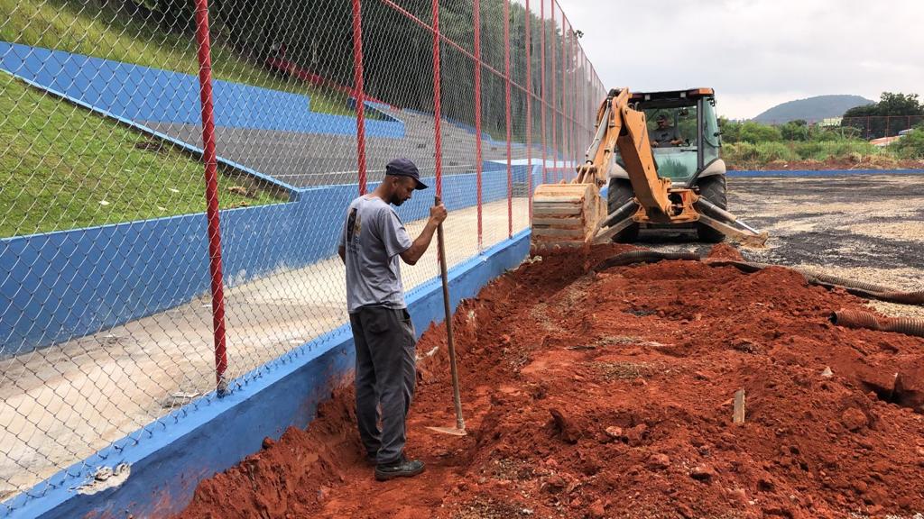 Vista aérea de obra esportiva executada pela BaseSet